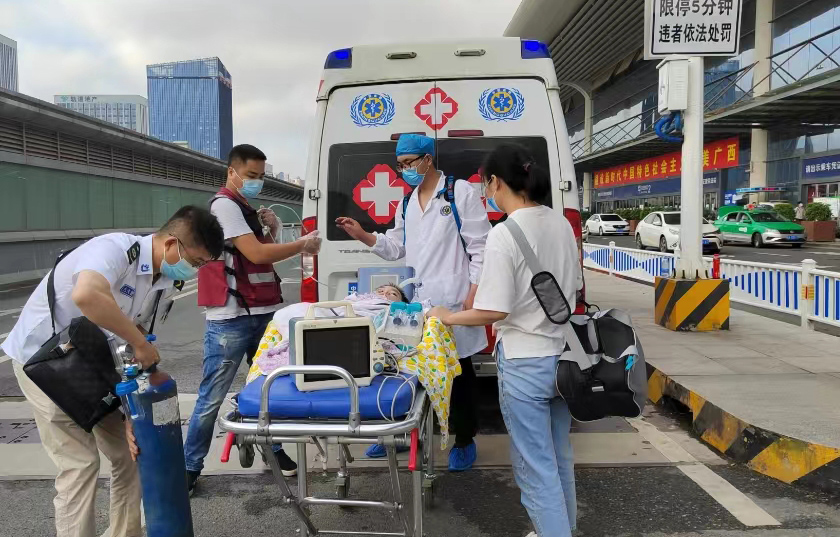 太仓市救护车出租公司