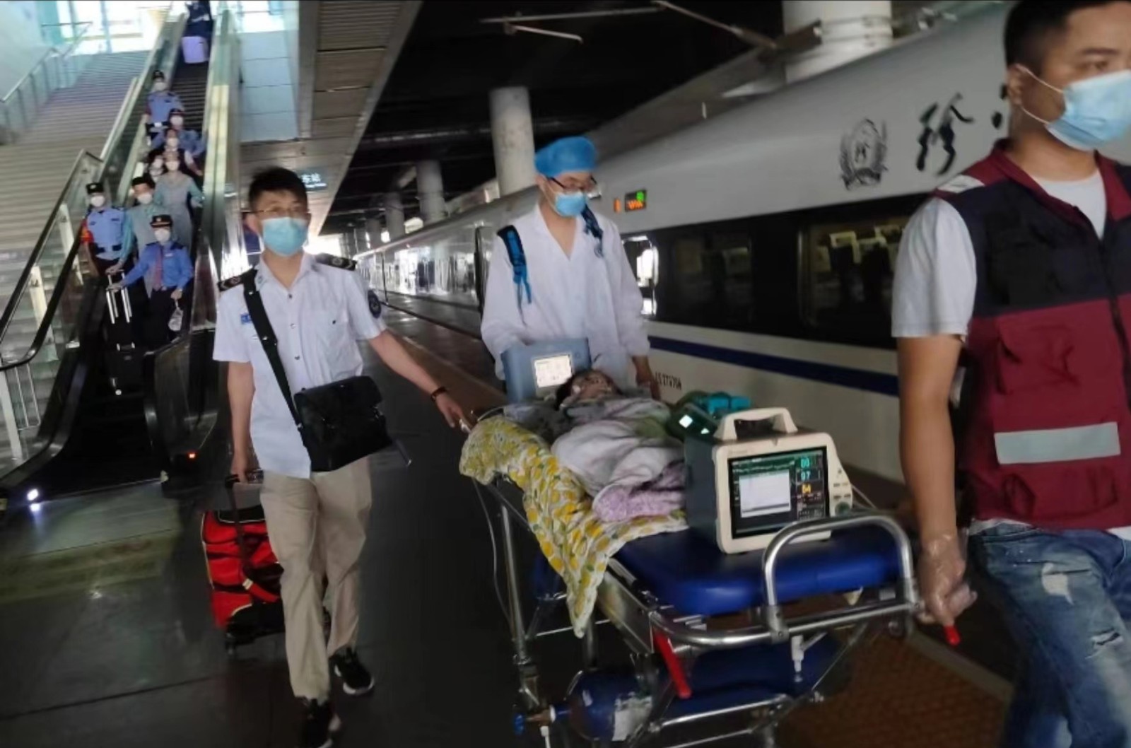 太仓市高铁转运公司